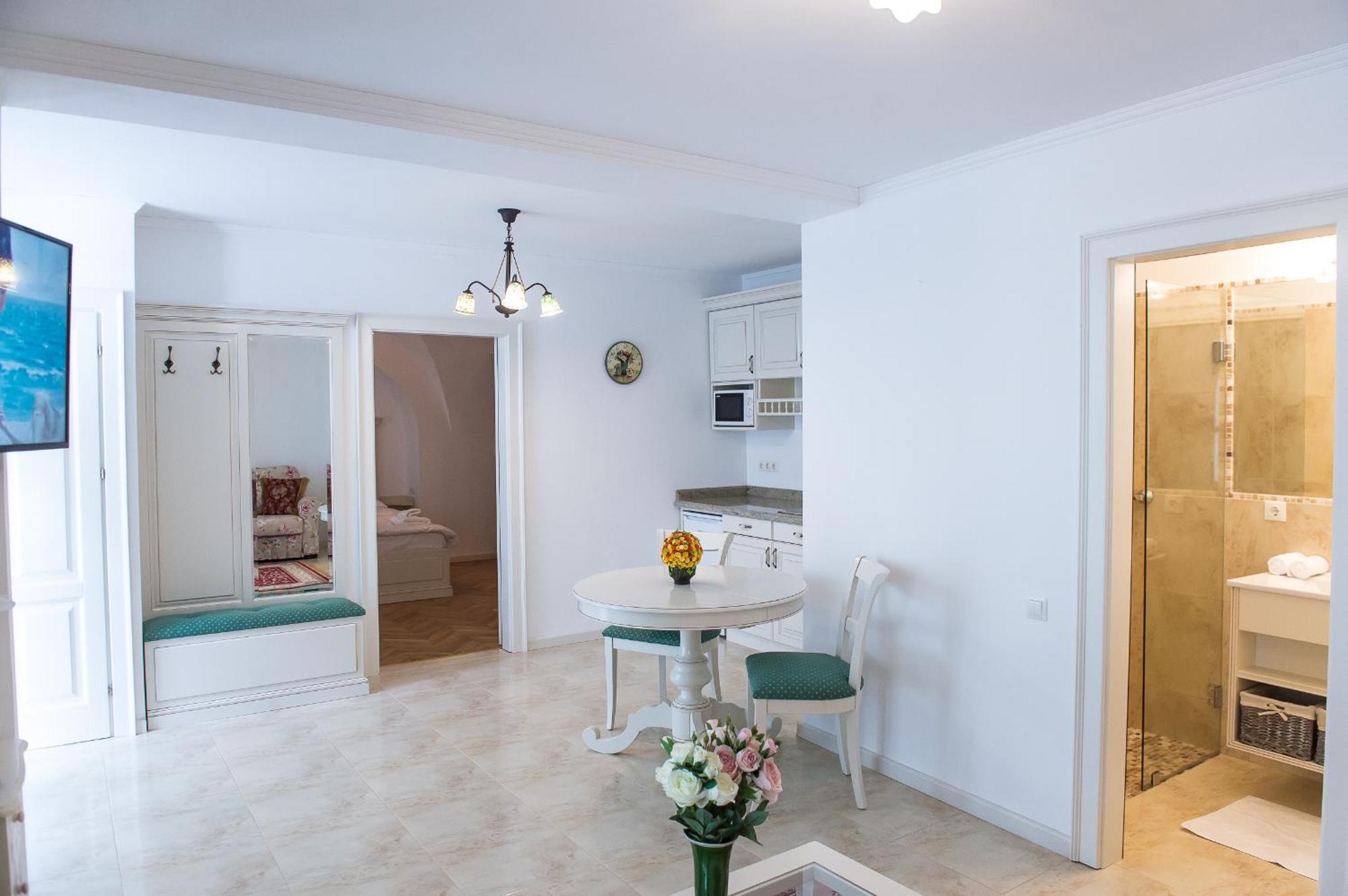 Baroc Apartments & Studio Sibiu Quarto foto